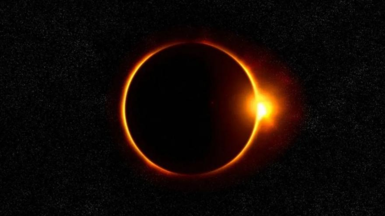 Olga Pintado: &quot;Se espera que el punto máximo del eclipse sea a las 17:29&quot; 