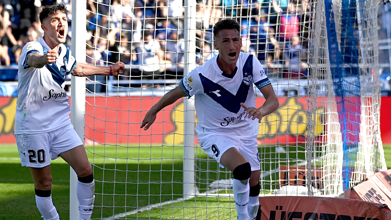 Vélez le ganó 1-0 a Racing y se afianza en la cima de la Liga Profesional