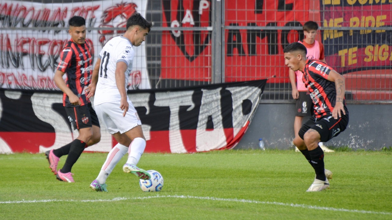 San Martín de Tucumán le ganó 1 a 0 a Patronato y jugará la final por el ascenso a Primera