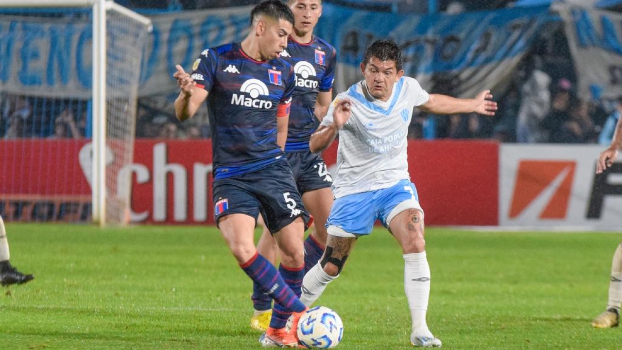 Atlético Tucumán cayó por 2-1 ante Tigre en el José Fierro