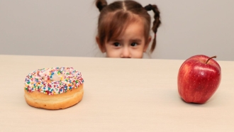 Gran preocupación por el descenso de ingesta de nutrientes en menores de 12 años