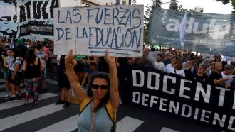 Las universidades realizan un nuevo paro y la tensión con el Gobierno aumenta 