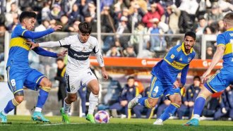 Boca enfrenta a Gimnasia esta noche en Rosario 