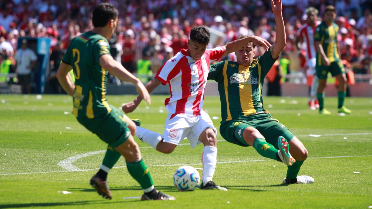 San Martín lejos estuvo de mostrar su mejor versión en la final y terminó cayendo 2 a 0 ante Aldosivi