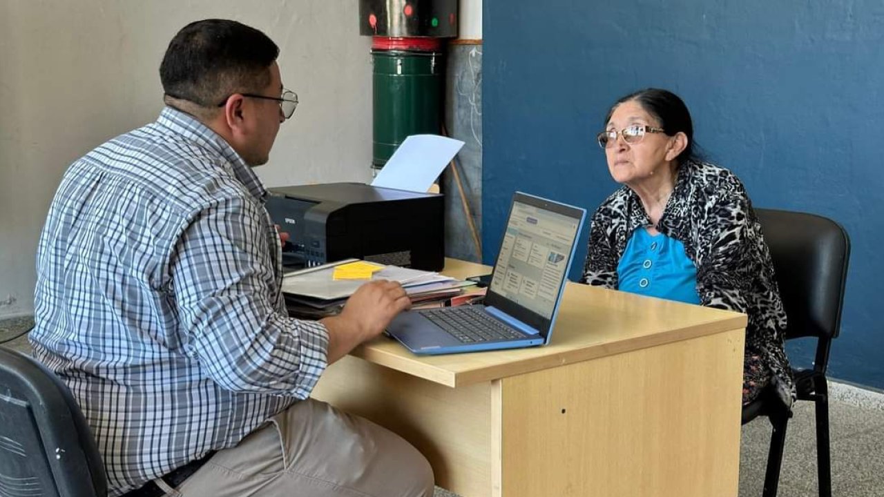 El Punto Digital ANSES llega a zonas rurales de Graneros