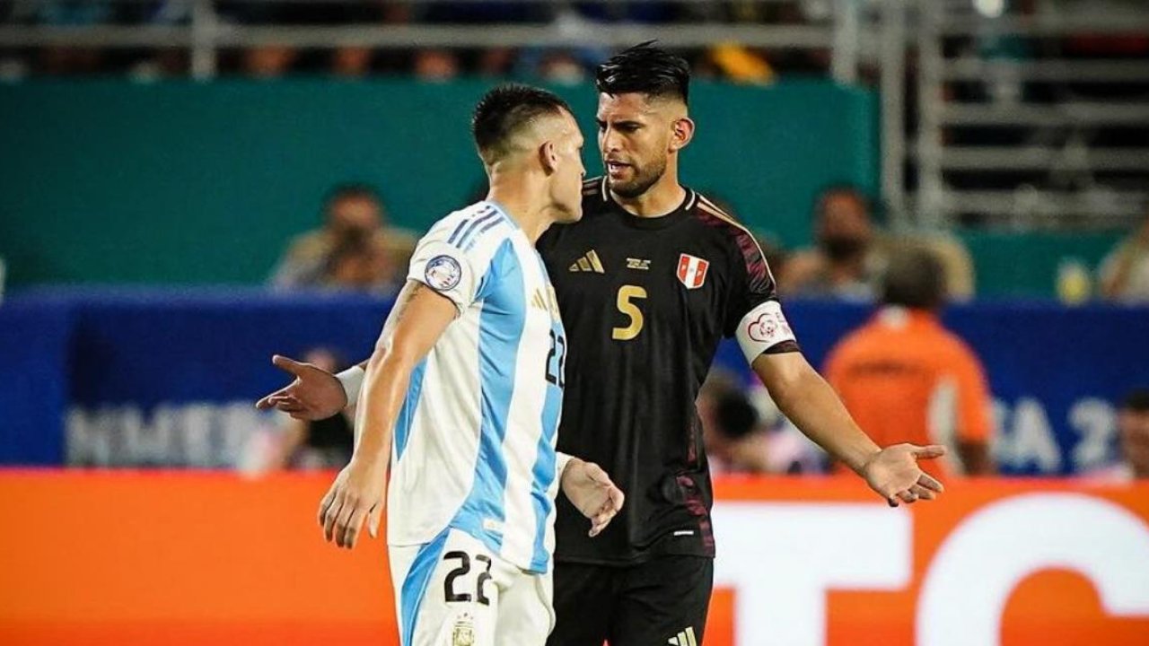 Argentina enfrenta a Perú: Horario y formaciones 