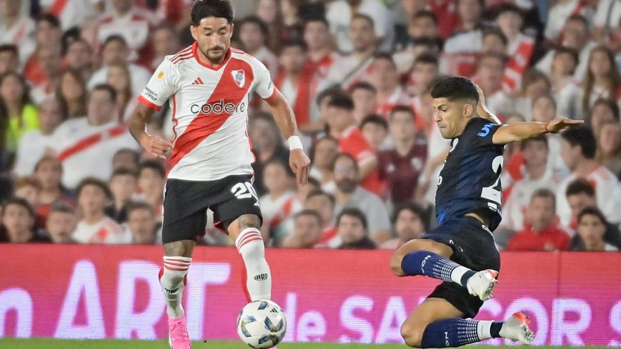 River visita a Independiente Rivadavia: Horario, formaciones y todo lo que debes saber