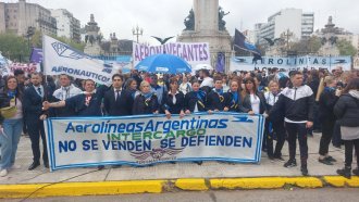 Gremialistas apoyan la propuesta de Kicillof para que Buenos Aires se haga cargo de la empresa