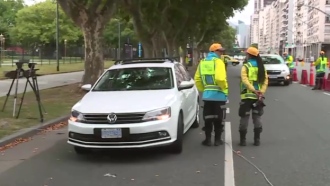 Recoleta: Un conductor de un auto diplomático de la embajada de Rusia se negó a realizar el control de alcoholemia 