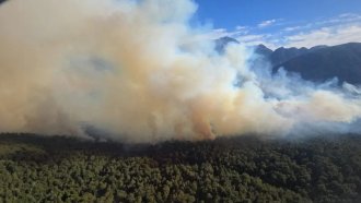 Alarma por dos focos de incendios activos