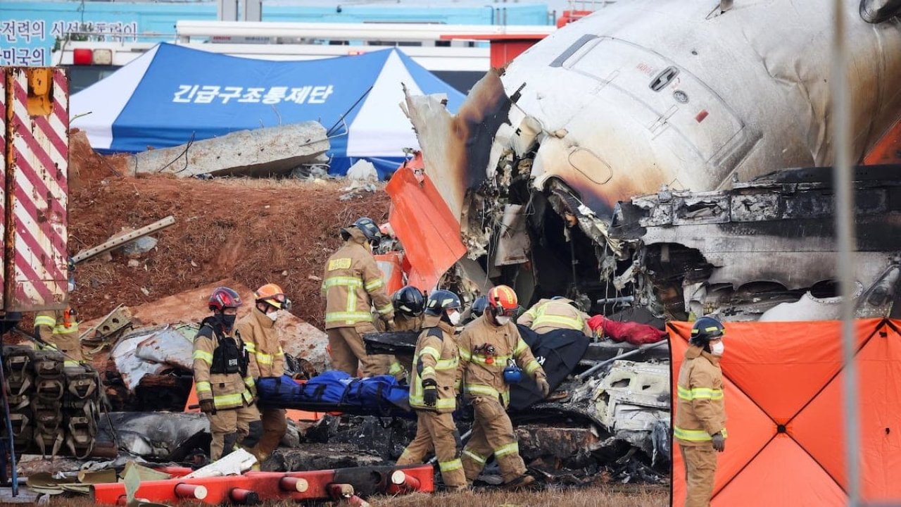 El gobierno coreano busca determinar cuál fue la causa de la tragedia aérea 