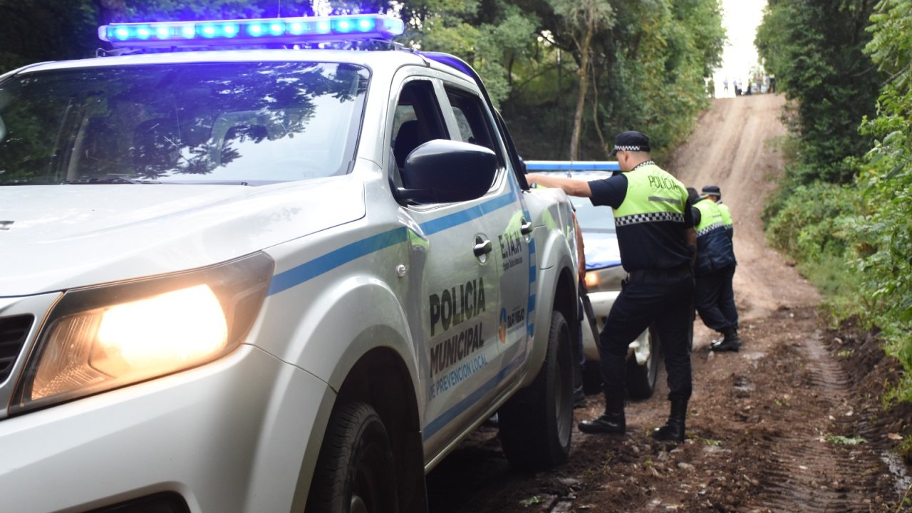 Tafí Viejo: Secuestran maquinaria en calle Paysandú