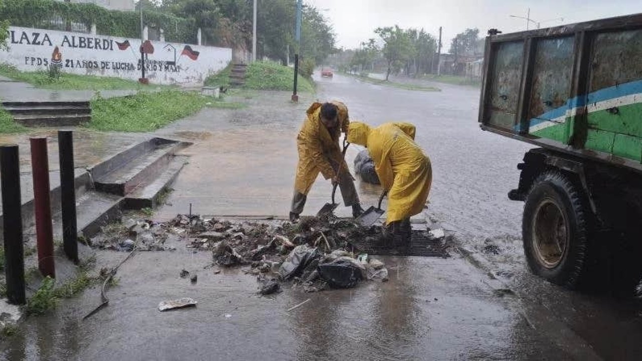 Después de las lluvias, Tucumán se enfoca en limpiar los canales