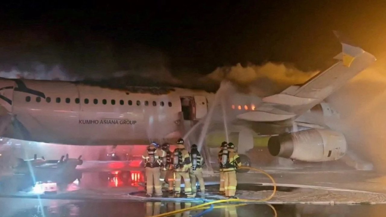 Se incendió un avión antes de despegar en Corea del Sur