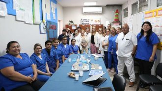 Luis Medina Ruiz junto a Eva Llopis visitaron las instalaciones del Hospital de Ranchillo