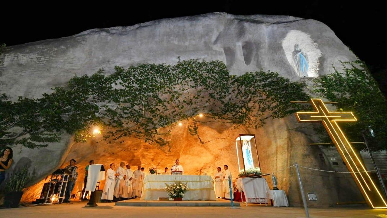 Acevedo participó de la Fiesta de Nuestra Señora de Lourdes