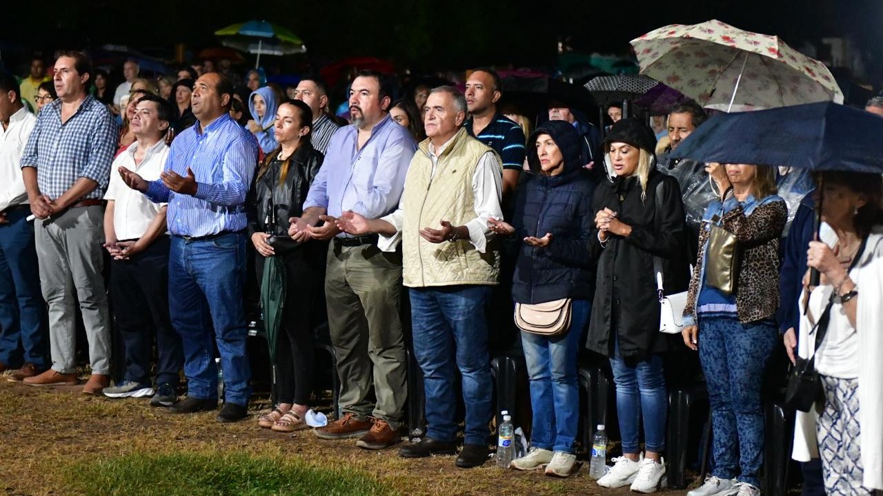 Jaldo: &quot; Que la Virgen de Lourdes derrame bendiciones a este pueblo argentino&quot;