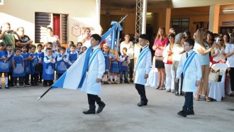 Salazar encabezó el acto de inicio del ciclo lectivo 2025