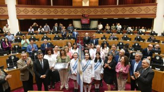 150 años marcando generaciones: La Escuela Normal recibe un emotivo reconocimiento