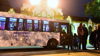 Vuelve el bus turístico nocturno en Tucumán
