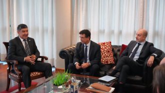Proponen actualizar leyes para reforzar la protección de los consumidores