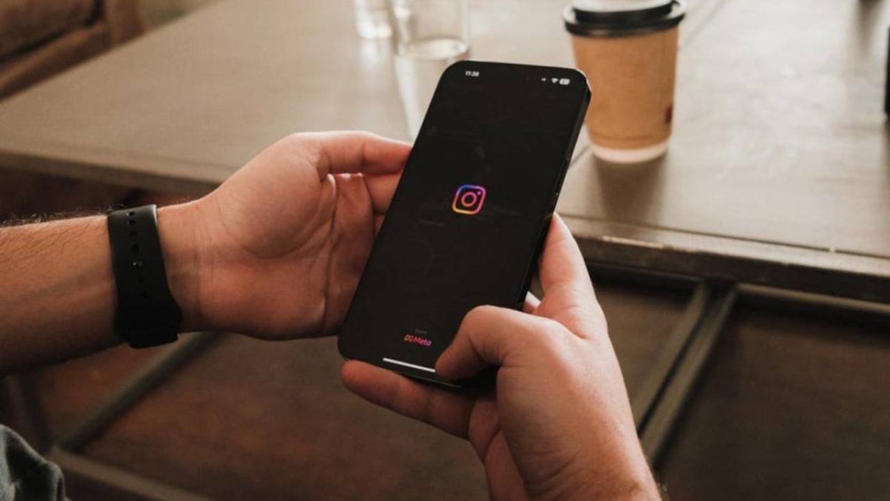 Cómo y porqué debes eliminar la opción "publicaciones cruzadas" de Instagram