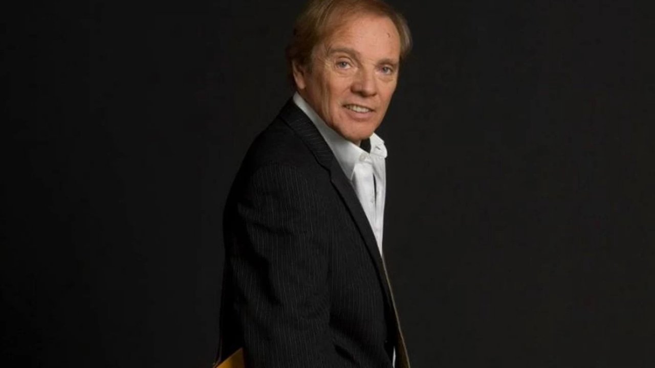 Un recorrido por la carrera musical de Johnny Tedesco