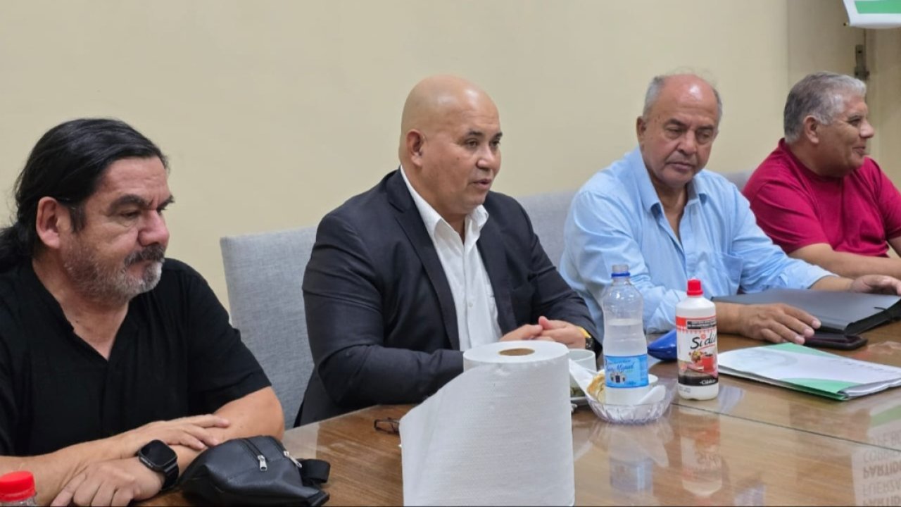 Fuerza Sindical y Corriente Peronista Bonaerense proclamaron su apoyo a Jaldo