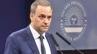 El Gobierno anunció la eliminación de aranceles para la importación de celulares
