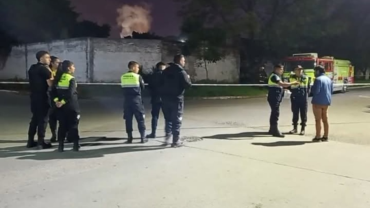 Un niño murió tras ser atropellado por un camión