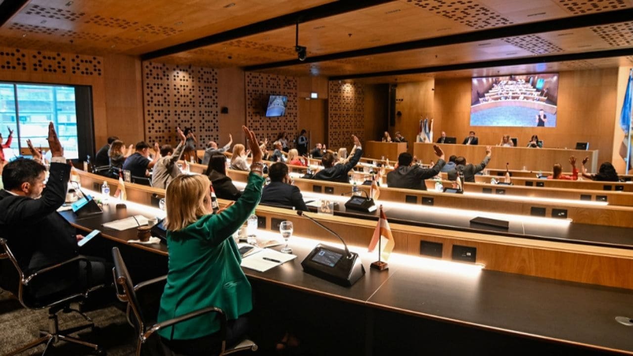 Córdoba aprobó Ficha Limpia: condenados no podrán ocupar cargos públicos