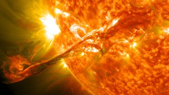 Una erupción solar provocó apagones en todo el mundo