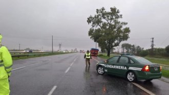 Cortan el Puente Zárate-Brazo Largo por las inundaciones