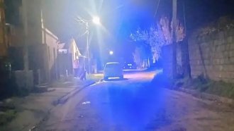 Horror: Un agente de la policía le disparó en la cabeza a su pareja embarazada 