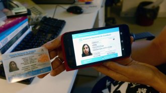 Tucumán activa la nueva licencia de conducir 100% digital