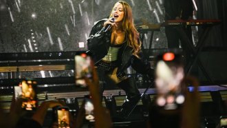 Rodrigo de Paul estuvo presente en el concierto de Tini Stoessel en España