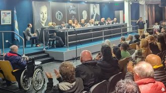 Realizaron un reconocimiento a "Cacho" Acosta
