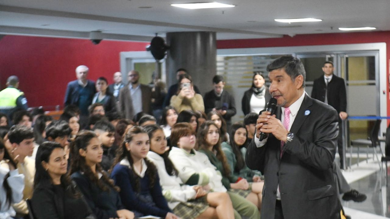 La Legislatura abrió sus puertas a las ideas de los jóvenes tucumanos
