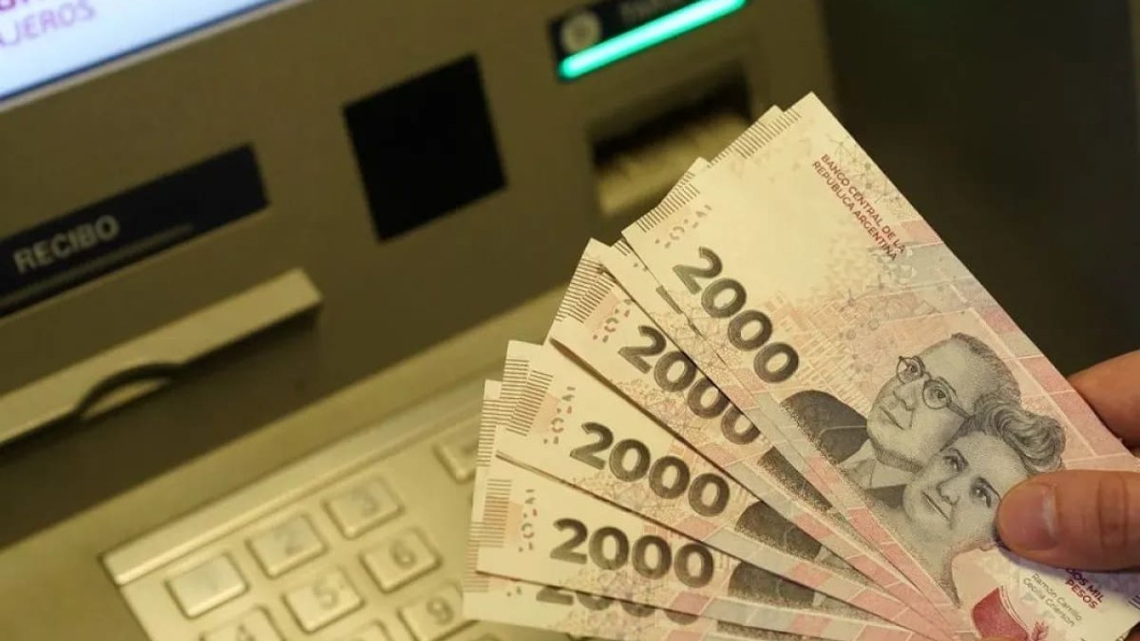 Inicia el cronograma de pagos para trabajadores estatales