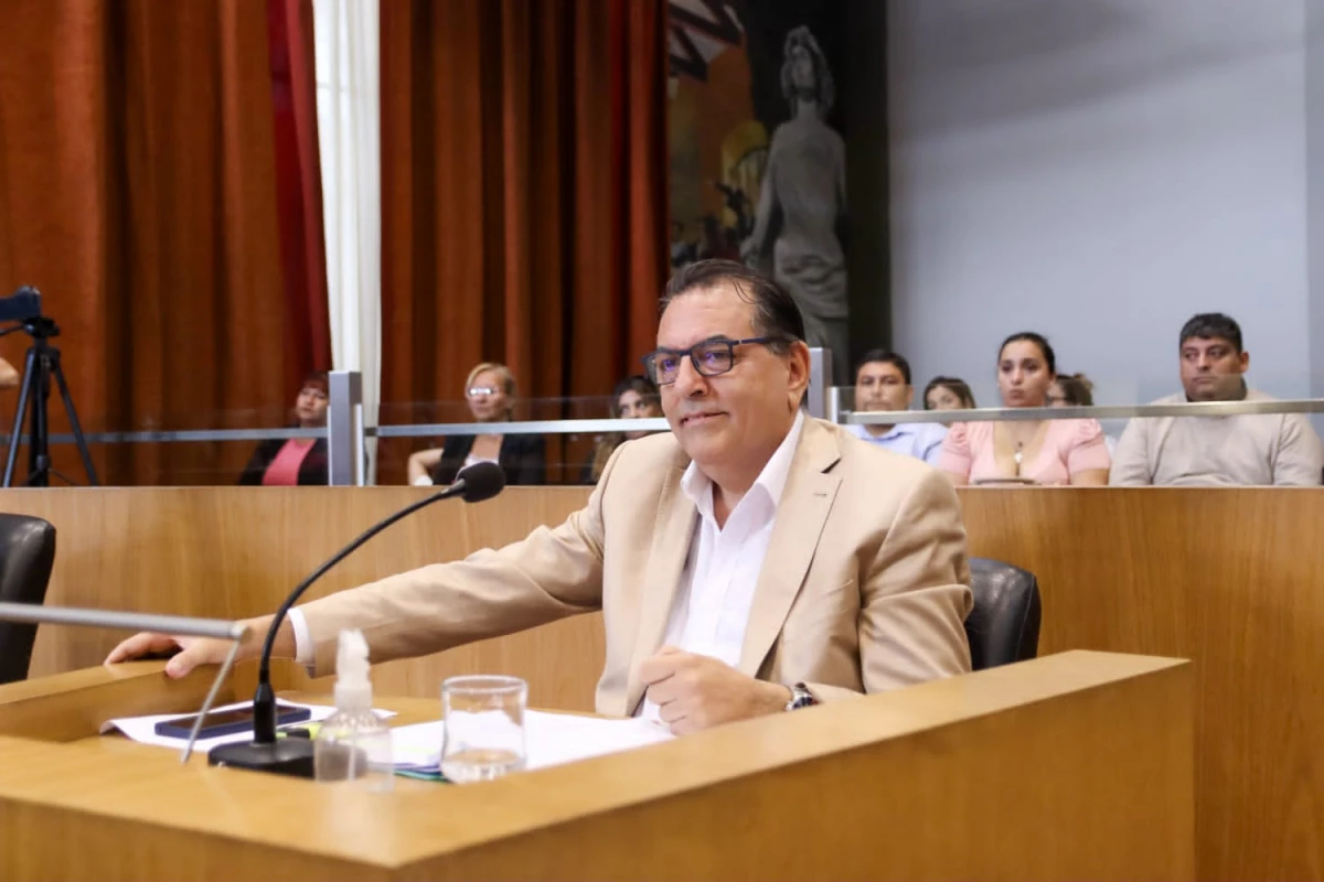 Arnedo: “Soy escéptico con respecto a que el servicio mejore y por eso voté en contra"