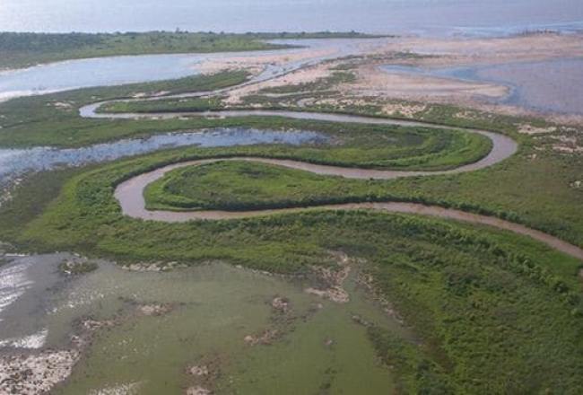 Multan con $17 millones al ingenio La Fronterita por contaminar aguas del Río Salí