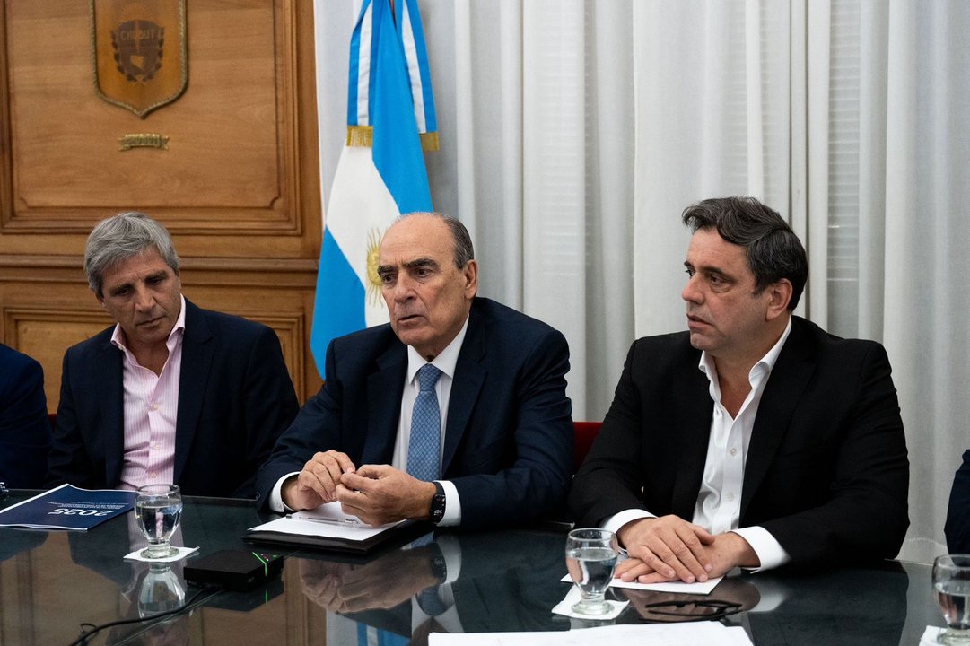 Guillermo Francos y Caputo se reunieron con gobernadores por el Presupuesto 2025: "Hubo coincidencia sobre la necesidad de eliminar el déficit fiscal"