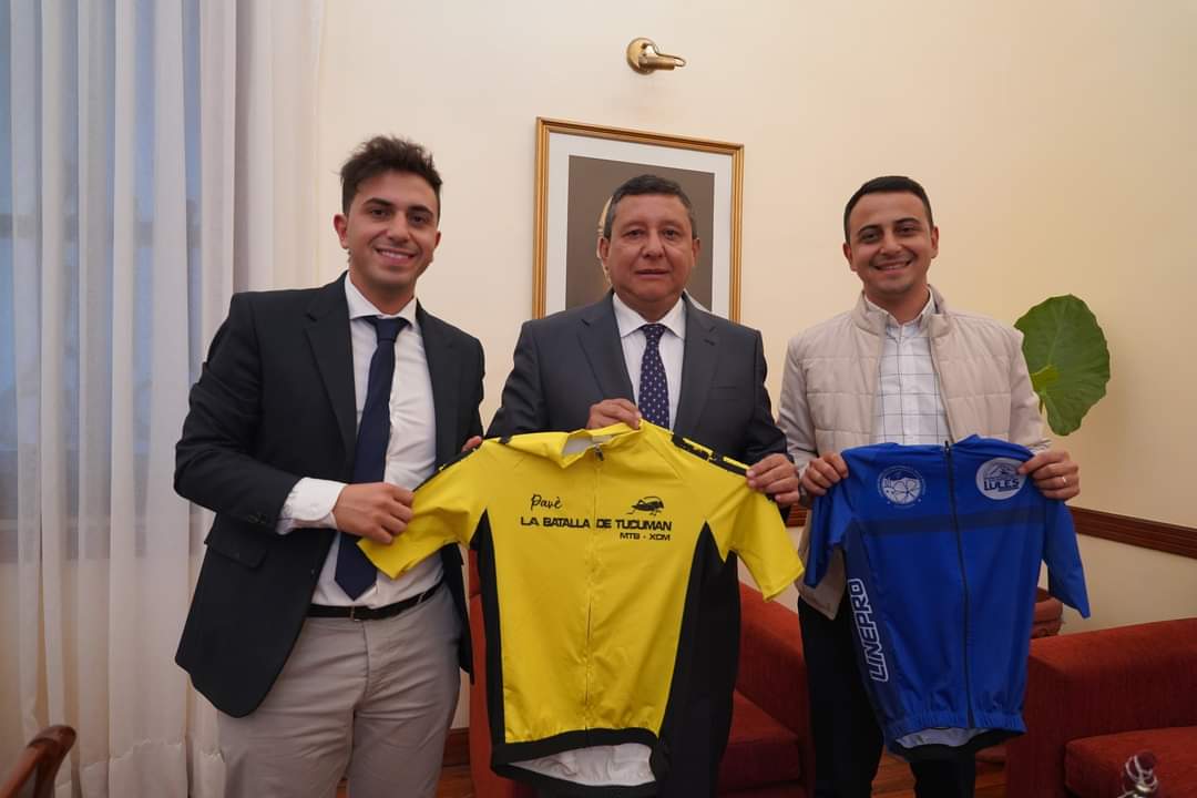 Monteros recibió a organizadores de la gran carrera de mountain bike " La Batalla de Tucumán"