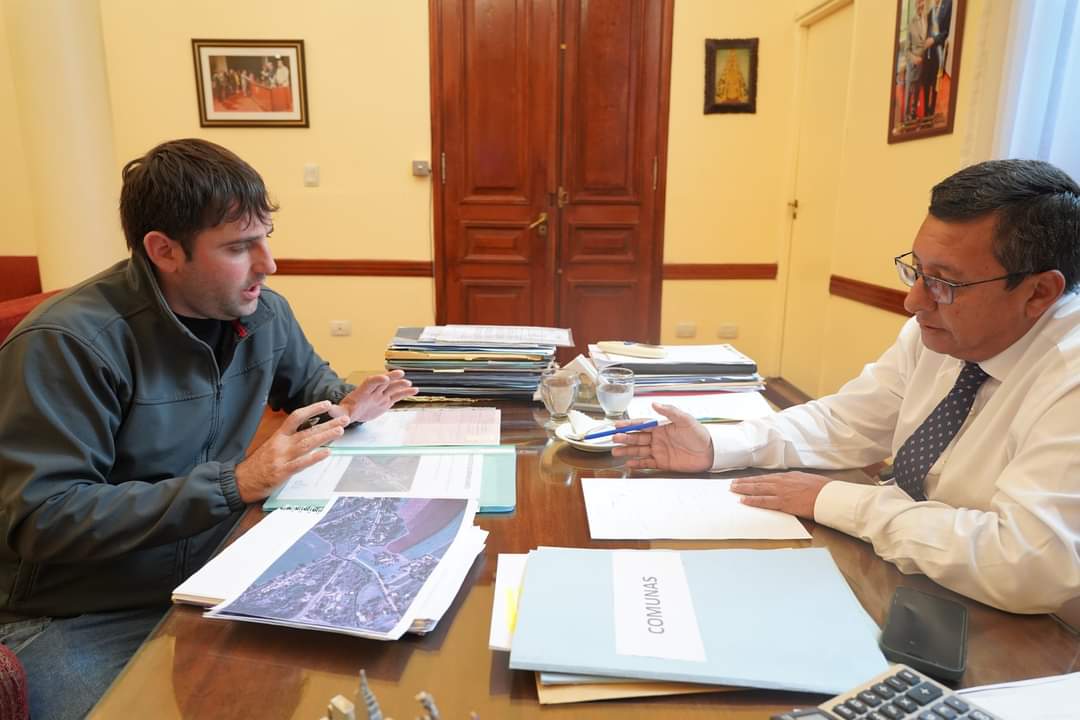 Monteros recibió al delegado comunal Fabio Pérez