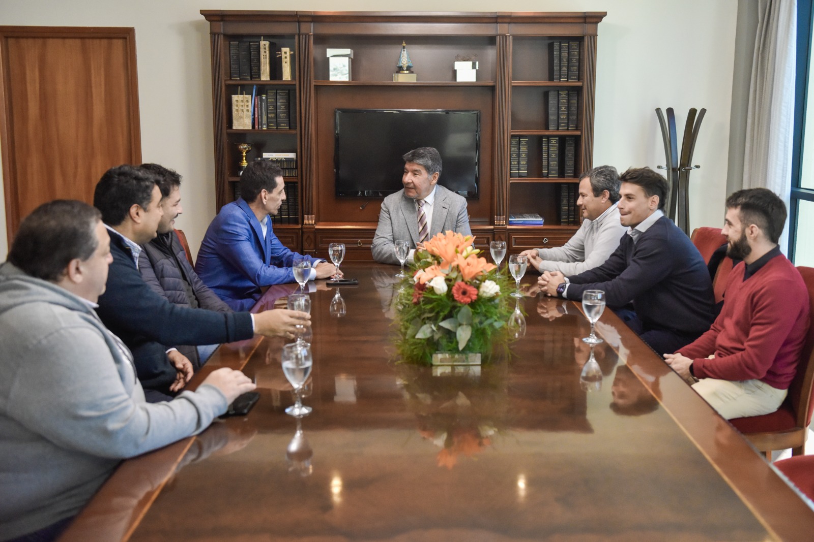 El vicegobernador Acevedo recibió a los Campeones de Rugby del torneo Regional del Noa 2024