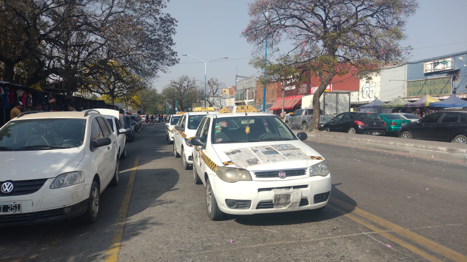 Protesta de taxistas: "Esto se soluciona combatiendo la ilegalidad"