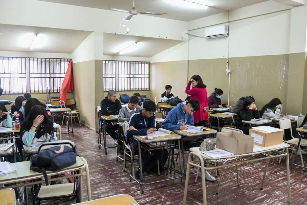 9 de cada 10 alumnos vulnerables terminan la secundaria sin saberes básicos de Matemática