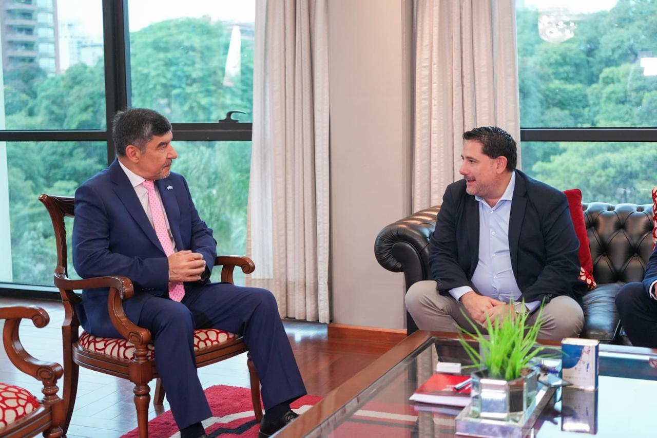 fundación leon legislatura 